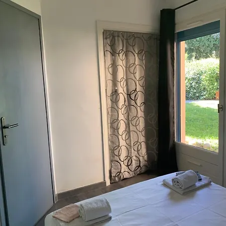 Διαμέρισμα Cosy Confort Parking Clim Wifi Linge Acces Piscine Non Inclus